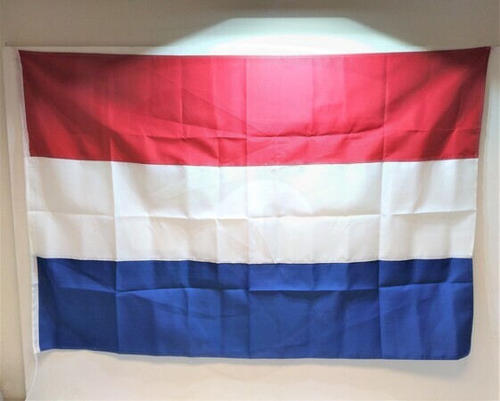 Vlaggen en accessoires kopen in Alkmaar bij Postma en Postma