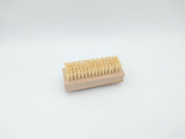 Bezems en borstels kopen in Alkmaar bij Postma en Postma