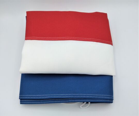 Vlaggen en accessoires kopen in Alkmaar bij Postma en Postma