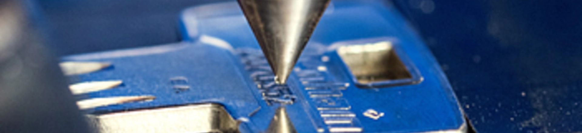 AXA ключова услуга