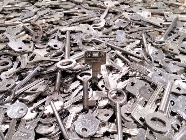 Huissleutels kopen in Alkmaar bij Postma en Postma