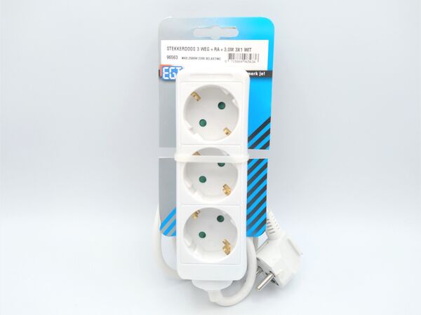 Stekkerblokken kopen in Alkmaar bij Postma en Postma